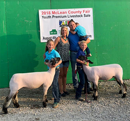 Harms Show Lambs Winners