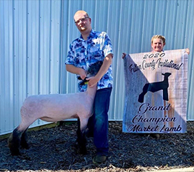 Harms Show Lambs Winners